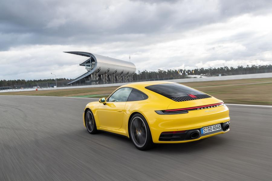  Porsche 911 Carrera S (992) 2019 года  (WW) (фото 10 из 49)